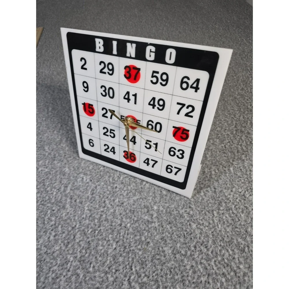Retro Bingo Clock (Plastic)